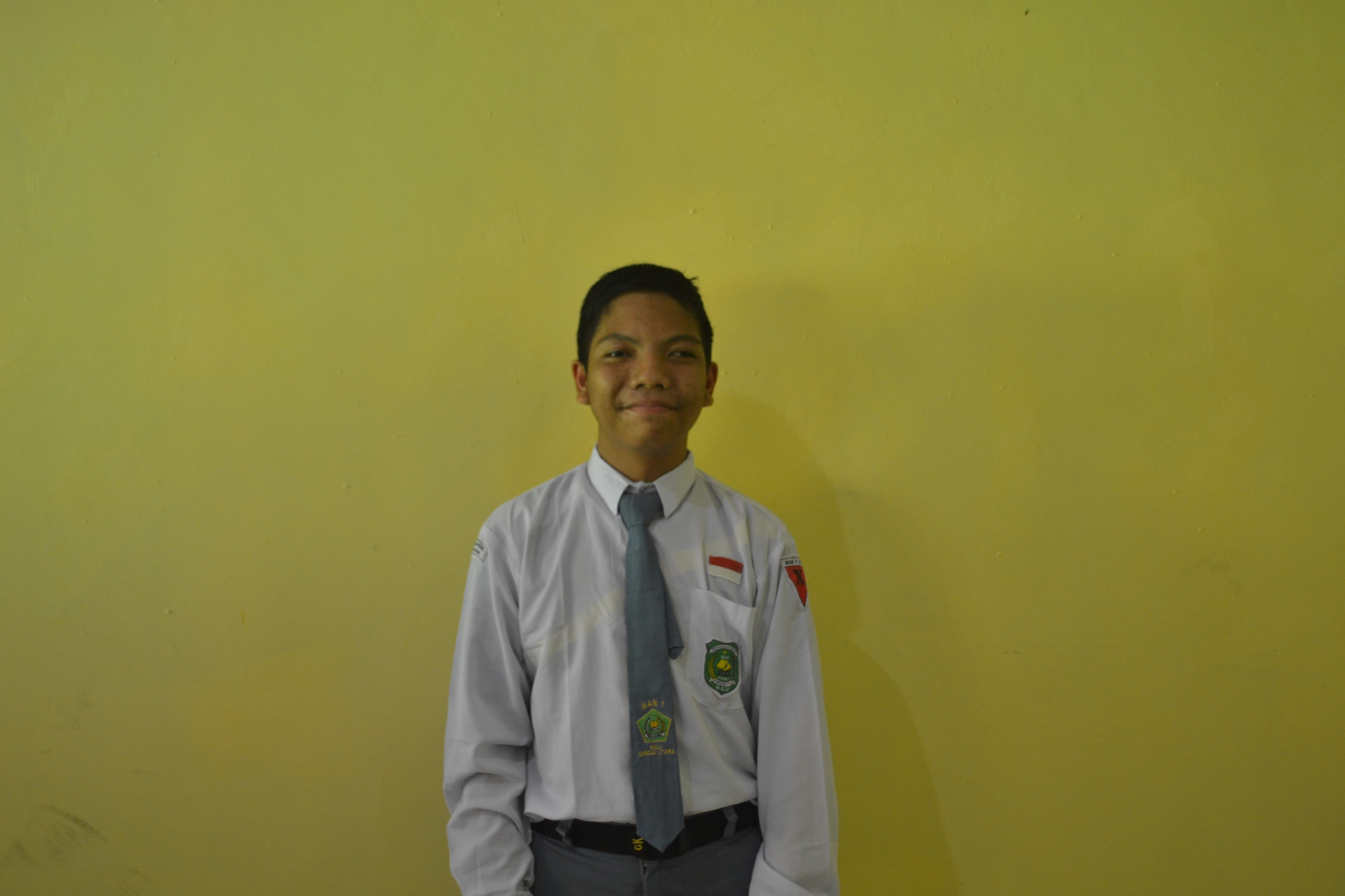 <center>M. RIZAL AZMI<br>XII IIS 2</center>