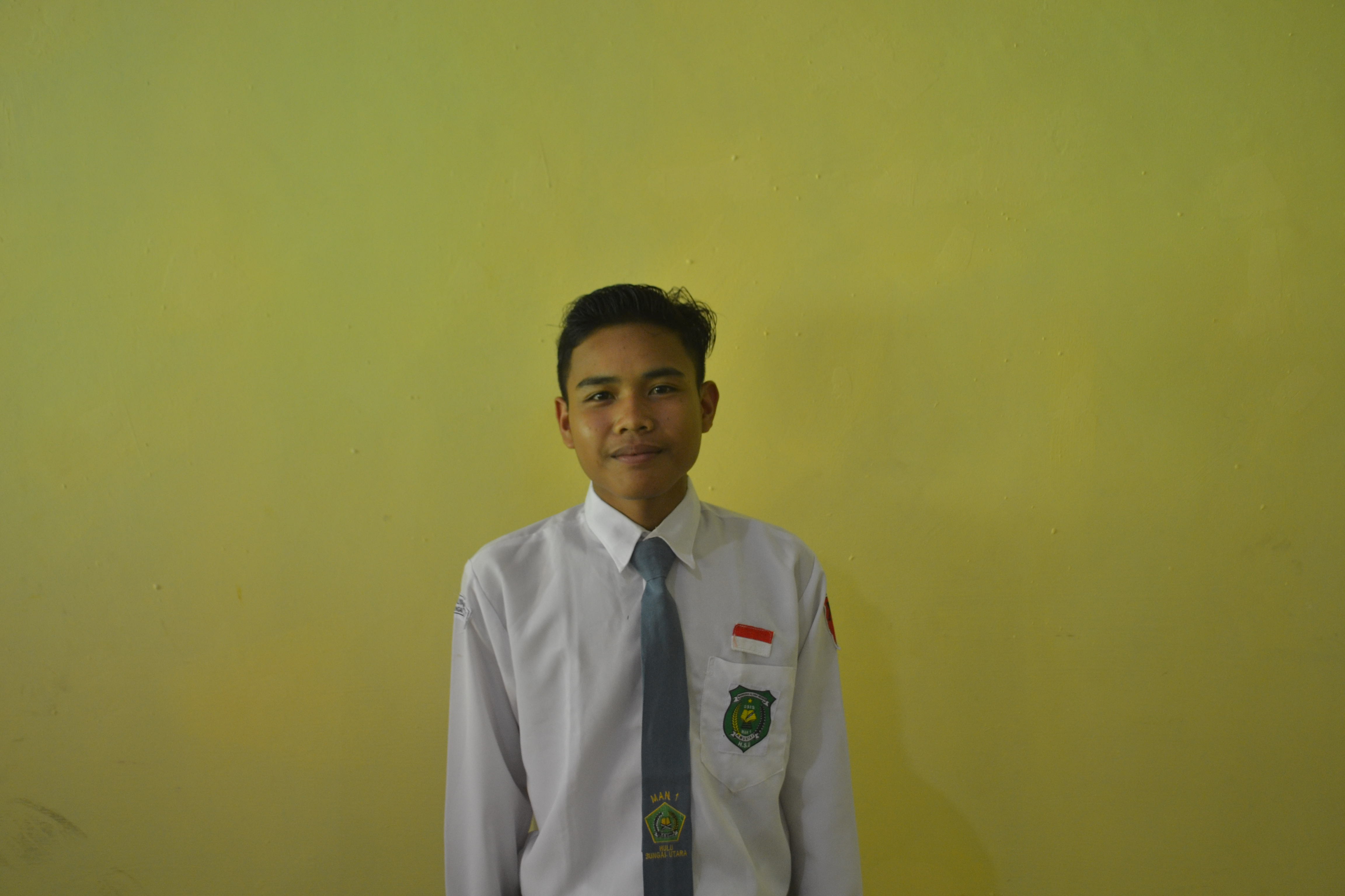 <center>MUHAMMAD ADJE<br>XII IIS 2</center>
